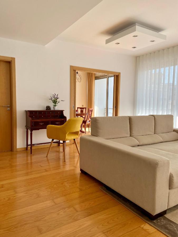 Apartamento O Albuquerque - Centro Cidade Alcobaça Екстериор снимка